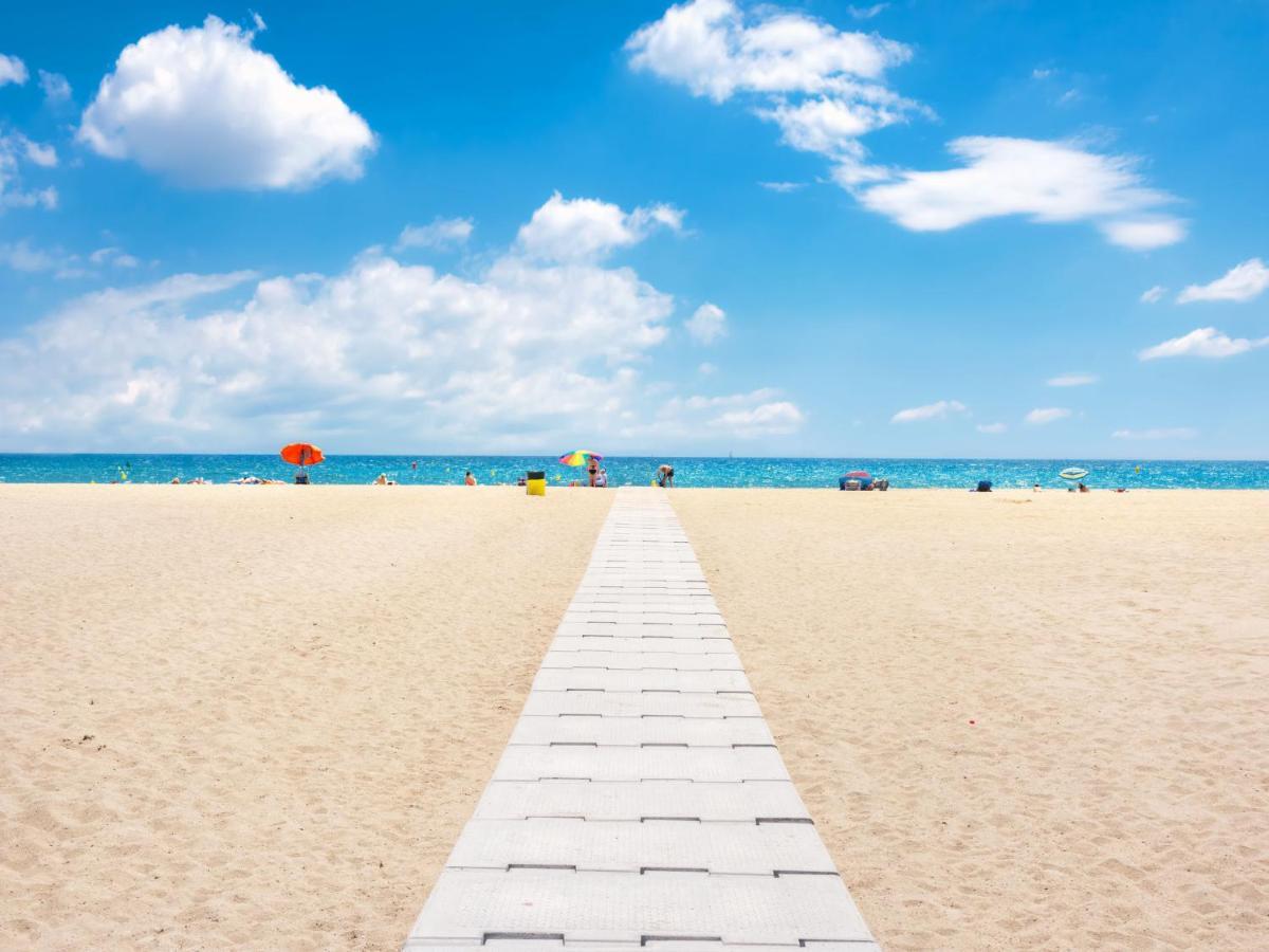 Holiday Home Requesens Canal エンプリアブラバ エクステリア 写真