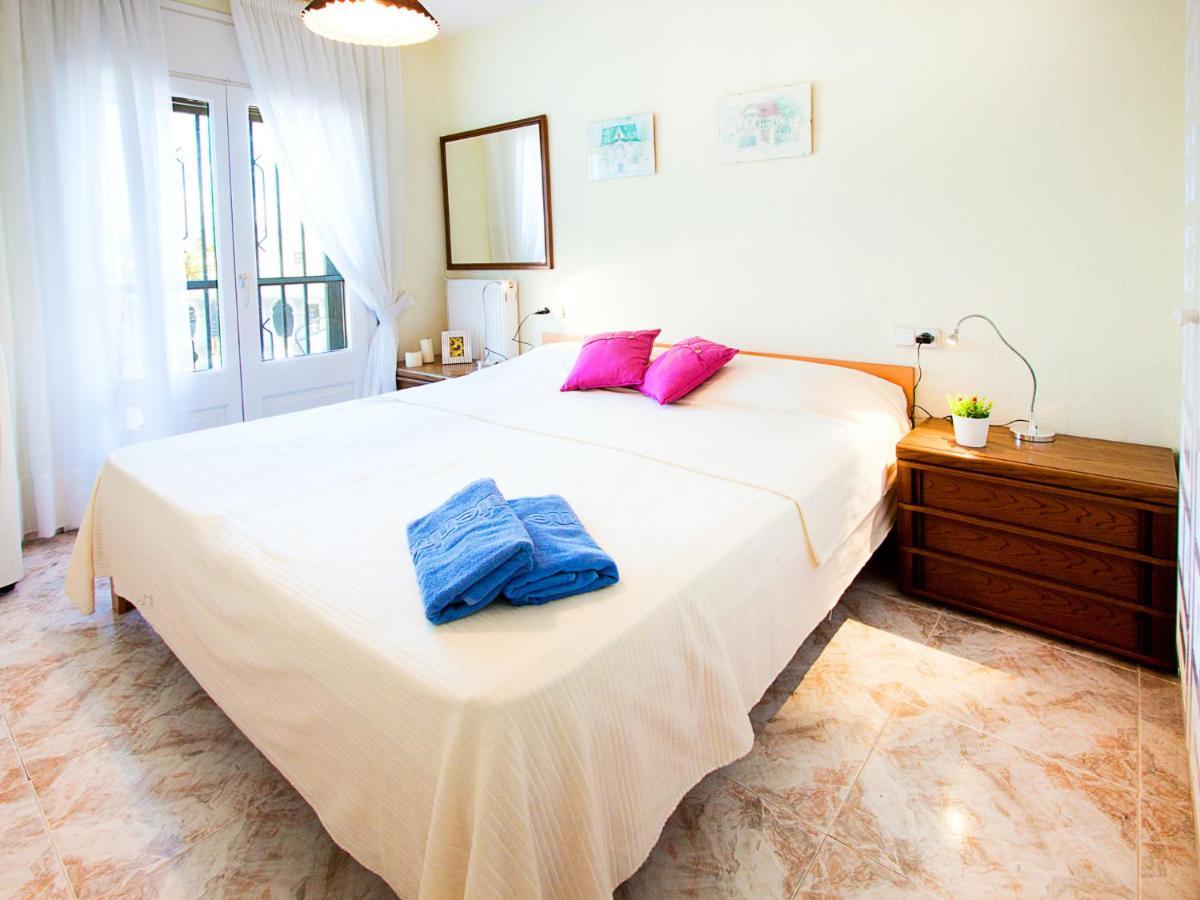 Holiday Home Requesens Canal エンプリアブラバ エクステリア 写真
