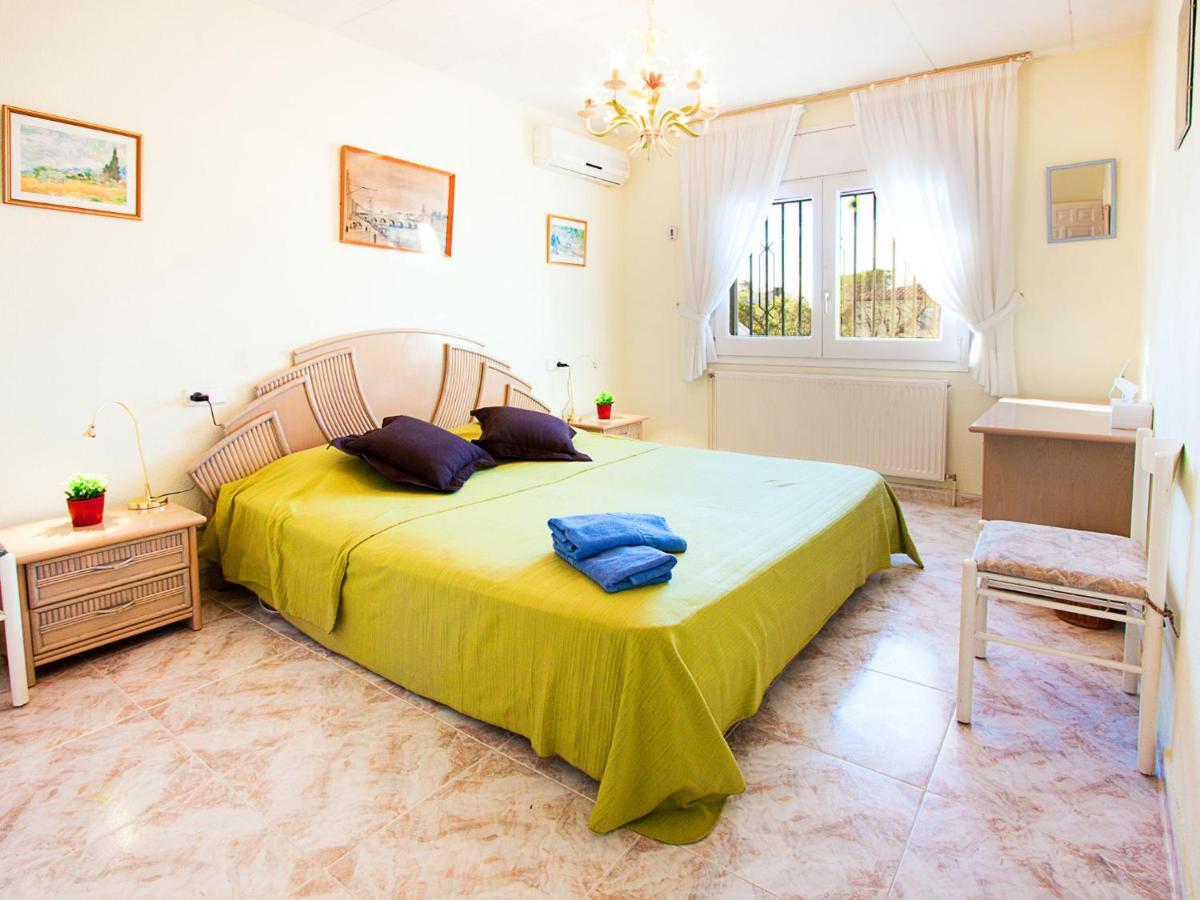 Holiday Home Requesens Canal エンプリアブラバ エクステリア 写真